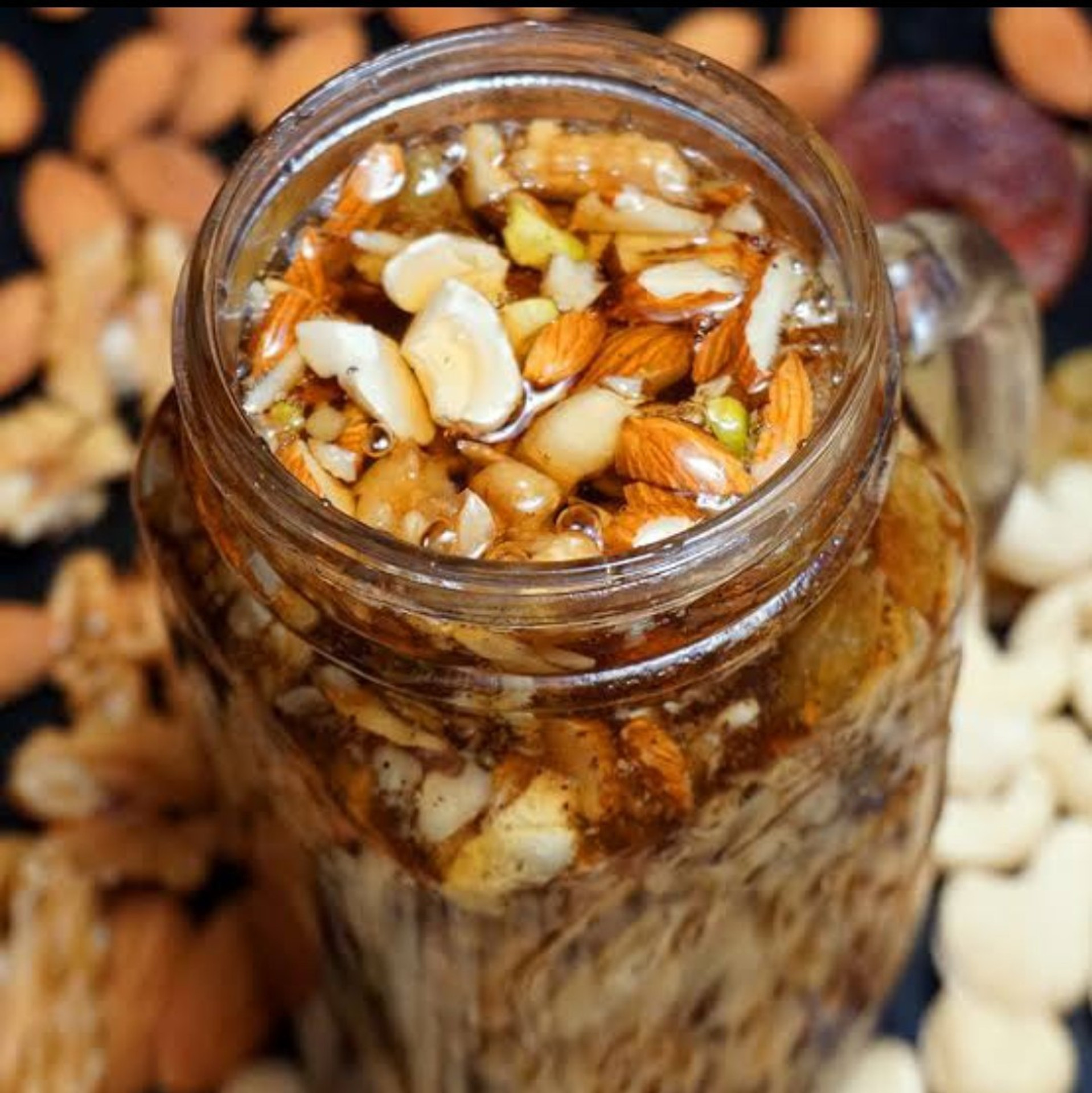 https://www.crunchynut.shop/uploads/Kesar Dry Fruit Honey Mix